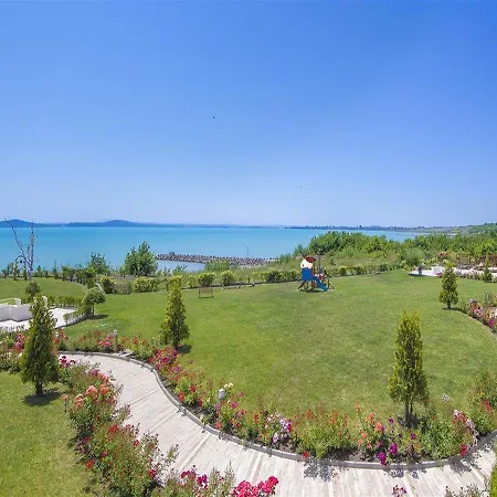 апартамент 16e в Diamond Beach * Burgas